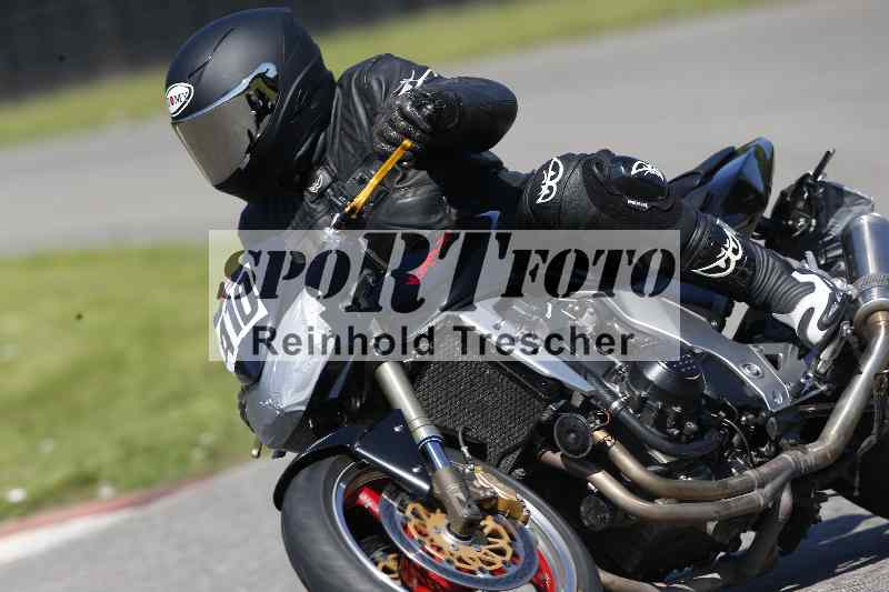 /43 08.08.2025 Discover the Bike ADR/Race 3 rot/410